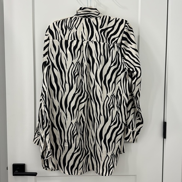 Zebra button down - Picture 4 of 6